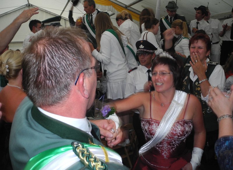 Schuetzenfest Sonntag 0404.JPG